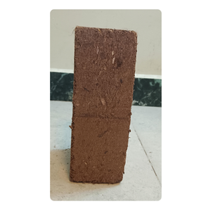 Vente en gros polyvalent 650g Low EC Cocopeat Briquettes avec haute rétention d'eau pour les producteurs professionnels - Product Image 1