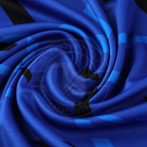 Vêtements de football personnalisés pour hommes, vente en gros, uniforme à manches courtes avec logo personnalisé en stock et prêt à expédier - Product Image 6