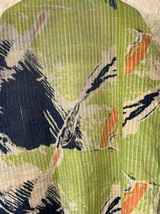 Handmade Reversible <b>Quilted</b> <b>Jacket</b> Unisex Indian Vintage Short Kantha Floral <b>Pattern</b> Winter Coat Hand Stitched - Product Image 5