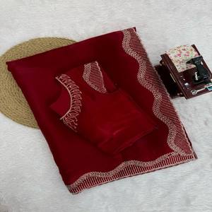 Sari de fiesta con elegantes acentos Hot Fix Sari de 5,5 Metros con blusa sin costuras para un ajuste a medida - Product Image 4