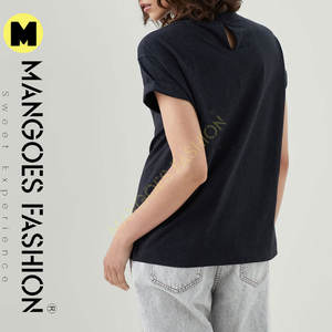 Camiseta de Jersey de algodón elástico con preciosas capas de imitación Camiseta personalizada Druck Logo Design Logo Camiseta de mujer - Product Image 4