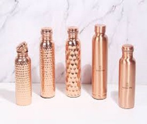 Bouteilles d'eau en cuivre les plus vendues Prix raisonnable Bouteilles d'eau peintes en cuivre pur Usine directement vendue par gm impex - Product Image 3