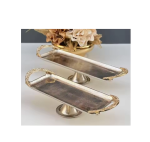 Bandeja DE SERVICIO DE HOTEL dorada de acero inoxidable con asas de metal - Product Image 1