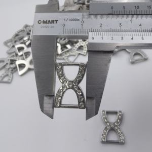 Boutons en alliage d'urée ornés de diamants personnalisés en gros, caractéristiques écologiques, Vietnam, délai de livraison d'échantillon de 7 jours non pris en charge - Product Image 4