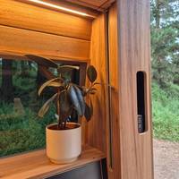 Fabriqué en bois massif, 5,9*6,9*7,3, conversion intérieure de fourgonnette Sprinter personnalisable avec toilettes, évier, cuisine, douche