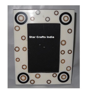 ผลิตภัณฑ์งานฝีมือที่เป็นมิตรกับสิ่งแวดล้อมทำจากเรซิ่นฝังแผ่น MDF กรอบรูปติดผนังด้านบนกรอบรูป - Product Image 1