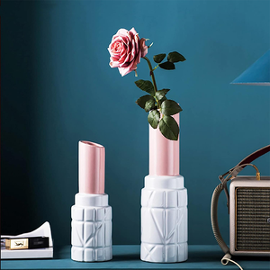 แจกันดอกไม้เซรามิกรูปลิปสติกสำหรับตกแต่งโต๊ะในบ้านและโรงแรมทรงลิปสติกหรูหราทันสมัยและเป็นมิตรต่อสิ่งแวดล้อม - Product Image 2