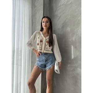 Cárdigan Corto Abotonado para Mujer al por Mayor - Product Image 3