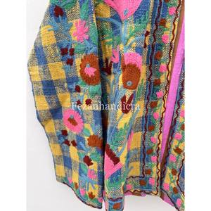 Veste en tissu TNT de Style bohème pour femmes manteau d'hiver fait à la main avec doublure en coton traitement tricoté pour les fêtes d'automne en gros - Product Image 4