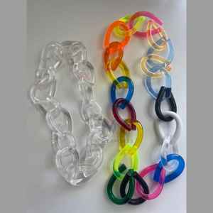 Collar de cristal de resina epoxi personalizado, joyería elegante hecha a mano para todos los días y para regalar - Product Image 3