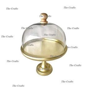 จานเสิร์ฟพร้อมฝาครอบแก้วสำหรับเค้กของหวานสีทองทองเหลือง - Product Image 2