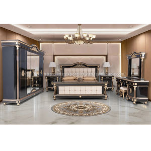 Ensemble de chambre à coucher de luxe à quatre affiches sculptées pour les grandes villas Lit en bois fantaisie de style français avec tabourets latéraux Ensemble de lit en bois Queen Size - Product Image 1