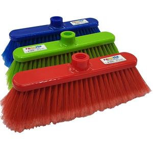 Balai Brosse Scopa italien pour le nettoyage des sols, brosse en plastique durable, fabriqué en Turquie - Product Image 1