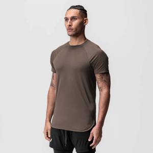 Camiseta de entrenamiento de gimnasio para hombre con tecnología de secado rápido para máxima comodidad y movilidad - Product Image 1