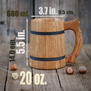 Fait à la main 20oz. Chope à bière en bois de chêne de 600ml Chope en bois naturel avec plateau Cadeau de garçons d'honneur pour les amateurs de bière pour les fêtes - Product Image 4