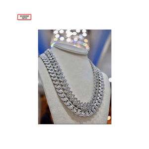 Exposant chaîne cubaine de qualité exceptionnelle chaîne de diamant de l'Inde - Product Image 3