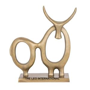 Conception de forme de branche d'arbre Matériau de base en marbre en aluminium Statue de pièce maîtresse Sculptures verticales modernes fantaisie - Product Image 6