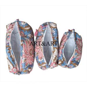 Juego de 3 Bolsas de Maquillaje de Algodón Ecológicas con Estampado Floral Personalizado y Cierres - Product Image 4