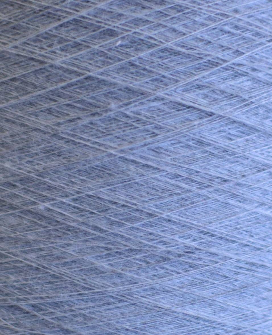 สีเงินอ่อน