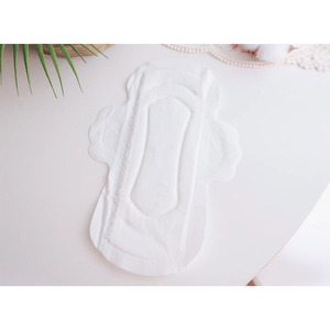 ผลิตภัณฑ์ดูแลส่วนบุคคลเพื่อความงามแบบ OEM ODM แผ่นอนามัย HYYE แบบกลางคืน รุ่น Daily Slim แบบยาวและแบบมีปีก นุ่มสบาย กระชับ ซึมซับดีเยี่ยม - Product Image 4