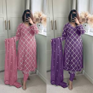 Ensemble Salwar Kameez de Soirée Antra Lifestyle, Style Bollywood, Designer Indien et Pakistanais, Ornements Perles Intricats, avec Dupatta et Pantalon Kurta - Product Image 3