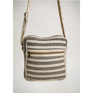 กระเป๋าถือผู้หญิงดีไซน์หรูหราสไตล์ใหม่ ทำมือจากผ้าฝ้าย ปิดด้วยซิป สายสะพายเดี่ยว ราคาขายส่ง Sheeltex (อินเดีย) BG24-37 - Product Image 3