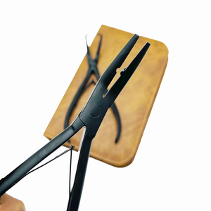 Pinzas para Extensiones de Cabello Negro Mate, Abridor y Cierrador de Micro-Enlaces Premium, Herramientas Impermeables de Calidad Superior - Product Image 2