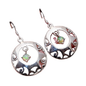 Boucles d'oreilles filiforme en opale éthiopienne, bijou fait à la main, filigrane de styliste, argent vente en ligne - Product Image 1