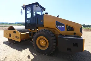 Compacteur routier à tambour unique SEM 522F jaune, moteur de pompe hydraulique à couple élevé 129KW pour la construction - Product Image 2