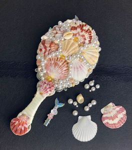 Espejo de mano de concha marina de alta calidad, superficie de concha encantadora perfecta para regalo de boda, recuerdo y mesa de maquillaje de Vietnam - Product Image 4