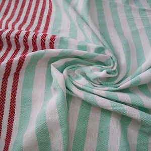 Toalla de playa turca de algodón de lujo, colores vibrantes con borla, logotipo personalizado, gran oferta para uso diario y viajes - Product Image 2