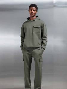 Survêtement sur mesure pour hommes, fabriqué pour les marques mondiales de vêtements de sport offrant la fabrication de marque privée OEM - Product Image 2