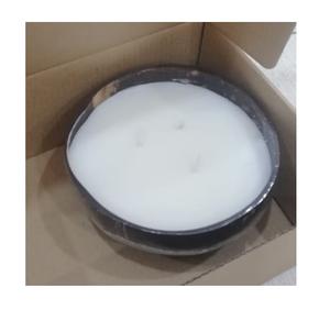 High Quality Best Selling <b>Coconut</b> <b>Candle</b> Soy Wax Scented <b>Candle</b> in <b>Coconut</b> Shell Bowl From 99 Gold Data Vietnam - Product Image 2