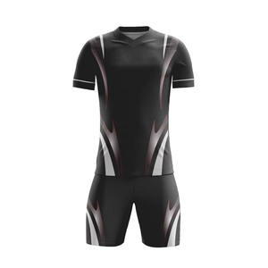 Uniforme de fútbol de poliéster 100% ligero más vendido de las mejores tendencias, juegos de secado rápido, uniforme de fútbol de etiqueta privada personalizado - Product Image 1