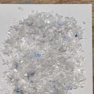 Déchets de bouteilles en plastique en vrac avec une clarté exceptionnelle et une forme stable, fournissant un matériau fiable pour les grandes usines de recyclage - Product Image 3