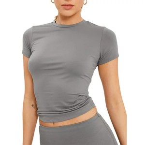 2025 nouvelle mode à manches longues confortable haut court femmes mode coton décontracté respirant haut court t-shirt - Product Image 6