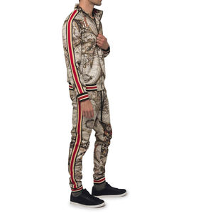 Venta caliente de alta calidad diseñe sus propios hombres Sublimación Chándal Nuevo estilo Hombres Slim Fit Chándales Transpirable - Product Image 5