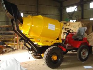 Prix usine Bétonnière Petite Bétonnière Réservoir Tracteur Bétonnière à vendre - Product Image 6
