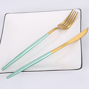 Ensemble de couverts de salle à manger rustiques et biologiques de qualité supérieure - Product Image 4