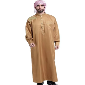 Tendance arabe vente chaude mode hommes Thobes vêtements traditionnels de musulman portant avec la meilleure qualité Thobes Thawb taille adulte - Product Image 4