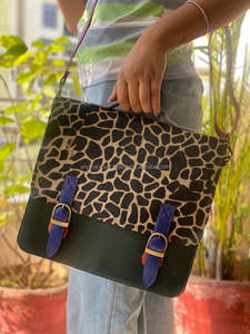 Bolso bandolera de Color rechoncho de cuero reciclado de nuevo estilo occidental, bolso y mochila dos en uno de piel Animal de alta calidad para mujer - Product Image 3