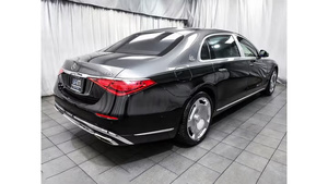 Coche usado de segunda mano con certificación LHD/RHD Más cedes-Be NZ Maybach S 580 2024 AWD - Product Image 5