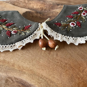 Col brodé à la main, collier détachable avec Robin Bird, col Vintage en lin, col fait à la main, accessoire d'usure bohème - Product Image 4