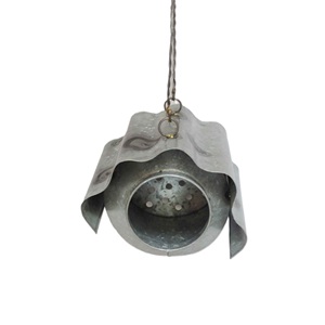 Bird House Handmade Nest House Garden Yard Hanging Pet Products Crafts Metal Outdoor Bird House - Product Image 1