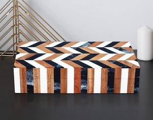 Boîte de rangement de bijoux en résine faite à la main élégant organisateur décoratif pour bagues, boucles d'oreilles, colliers, bibelots souvenirs échantillon gratuit - Product Image 4