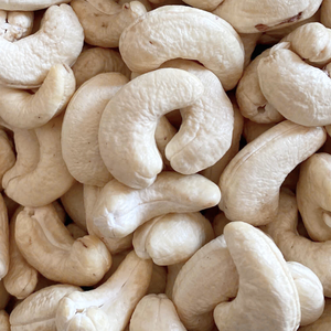 Vente en gros de noix de cajou de haute qualité au prix de vente international de noix de cajou du Vietnam exportées vers l'Asie, l'UE, le Moyen-Orient - Product Image 1