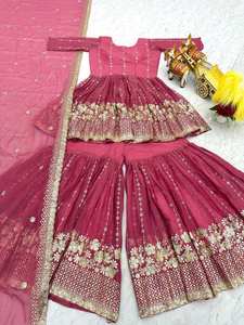 Top de mariage et sarara avec séquence de travail - Product Image 5