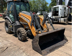 Chargeuse-pelleteuse diesel Super N 590 d'occasion de qualité avec moteur de 97 CV, boîte de vitesses et PLC à vendre - Product Image 4