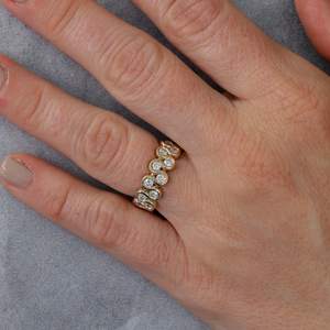 Anillo de compromiso de envoltura totalmente curvada de corte brillante redondo, anillo de compromiso de boda fina de oro sólido de 14K, anillo de propuesta impresionante para amantes - Product Image 3