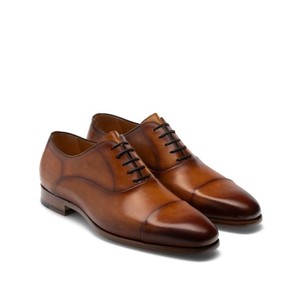 Chaussures Oxford Captoe en cuir de qualité durable Chaussures d'affaires confortables pour réunions de bureau de tous les jours pour l'automne disponibles - Product Image 1